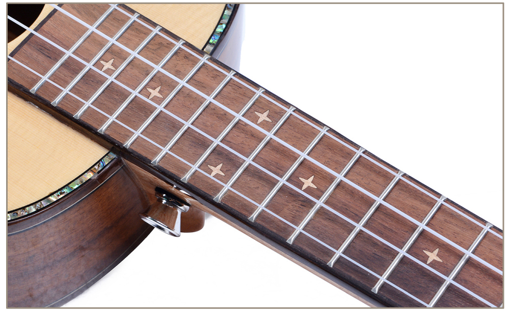 Ukelele Smiger ARS-14_03.jpg